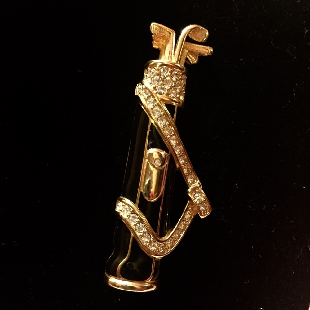 Vintage Golf Bag and Clubs Enamel and Gold Pin